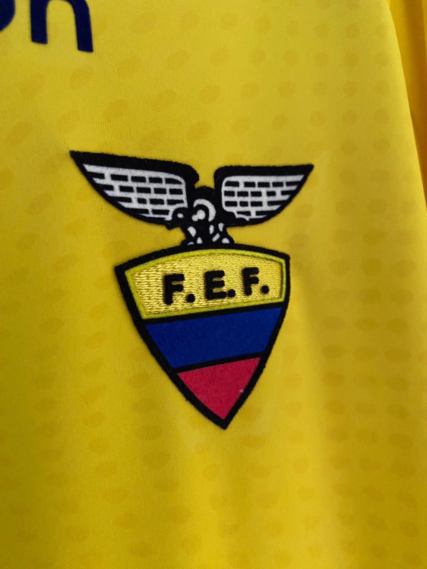 Ecuador 2006/08 Home Shirt LS (M) - A VALENCIA 16